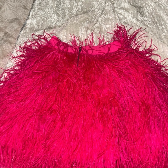 Alice + Olivia Pink Ostrich Feather Mini Skirt | Statement Party Skirt | S-M - Picture 5 of 7